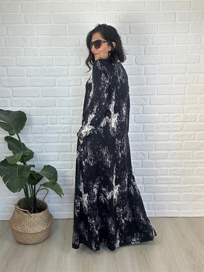 Büyük Beden Uzun Lıkralı Cepli Vıskon Siyah Beyaz Batik Desen Penye Elbise-BGE142