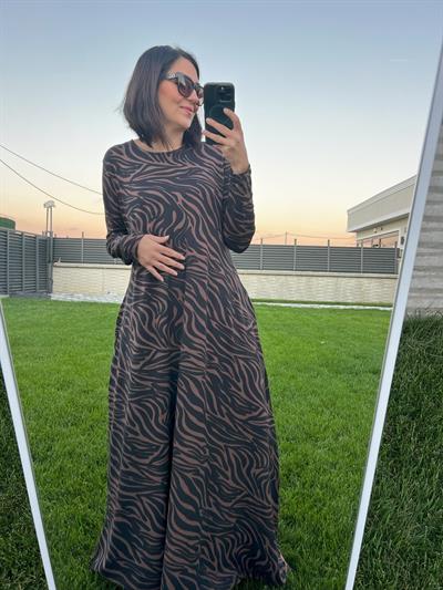 Büyük Beden Uzun Likralı Kahverengi-Siyah Viskon Penye Elbise-BGE137