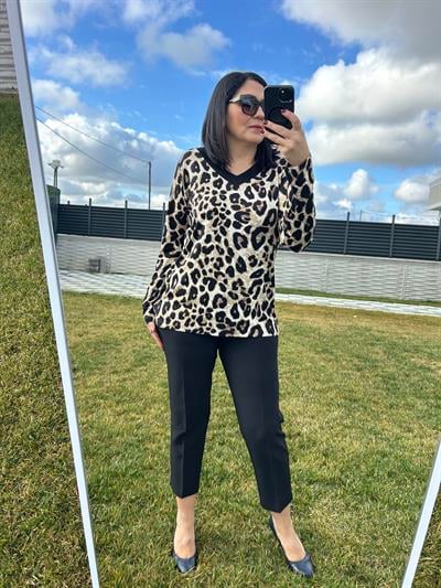 Kadın büyük beden leopar baskılı v yaka örme bluz-bgb89 - Charamela
