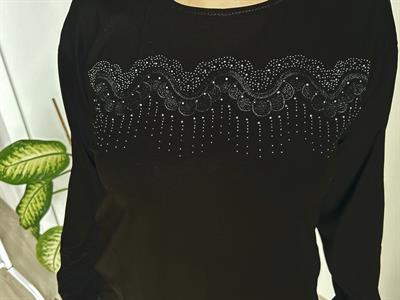 Kadın büyük beden yaka ve etek nakıs taş detaylı bluz -bgb71 - Charamela