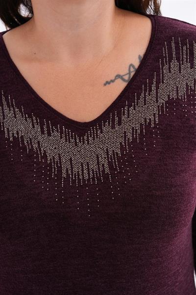 Kadın uzun kollu yakası taş detaylı büyük beden triko görünümlü bluz-bgb35 - Charamela