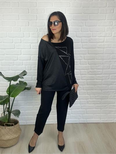 Omuz Detaylı Taşlı Siyah Bluz BGB153