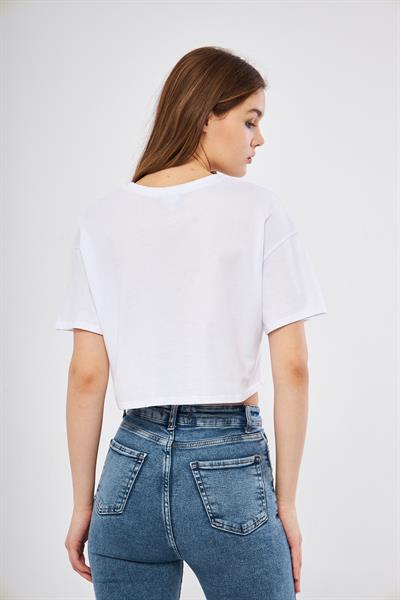 Oversize beyaz crop t-shirt - Charamela