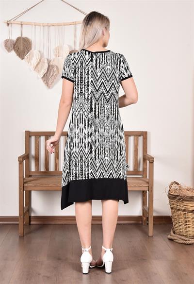 Siyah beyaz desenli kadın asimetrik kesim örme elbise - Charamela