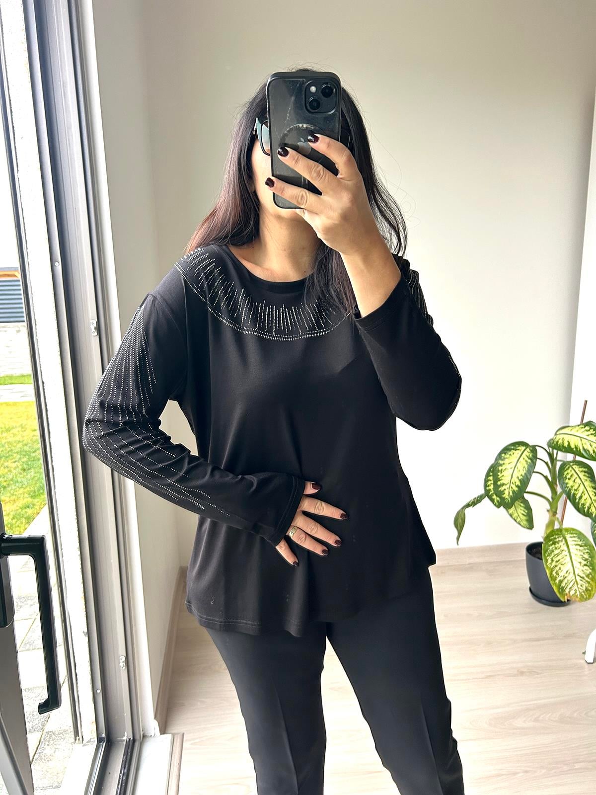 Kadın Büyük Beden Yakası ve Kolları Taş Detaylı Bluz -bgb61