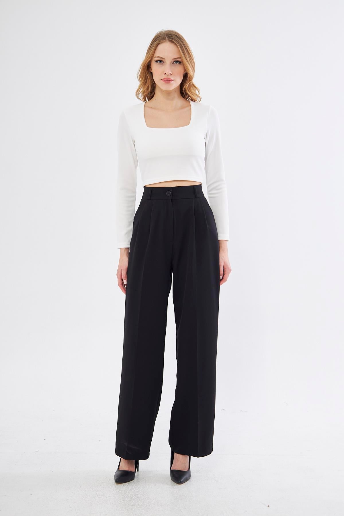 Kare Yaka Kaşkorse Bluz