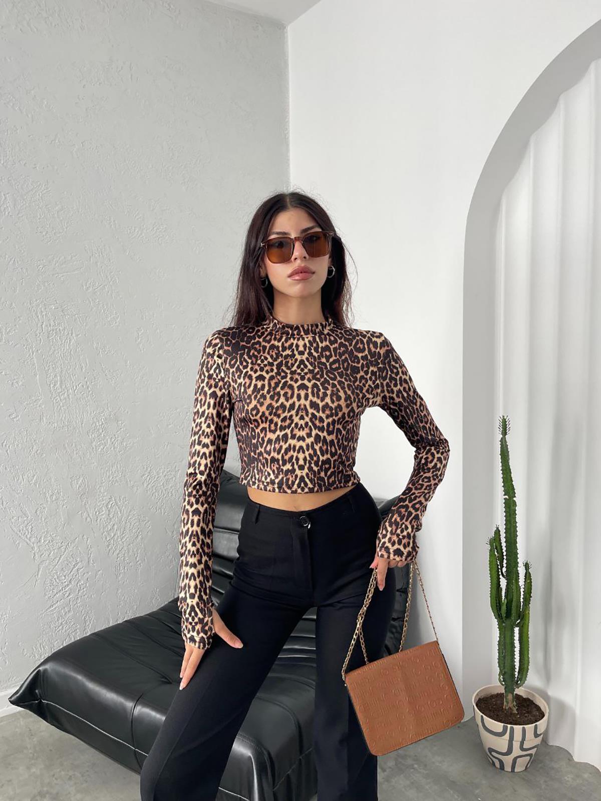 Siyah Bej Leopar Desenli  Crop Jarse Body Bluz-bgb31