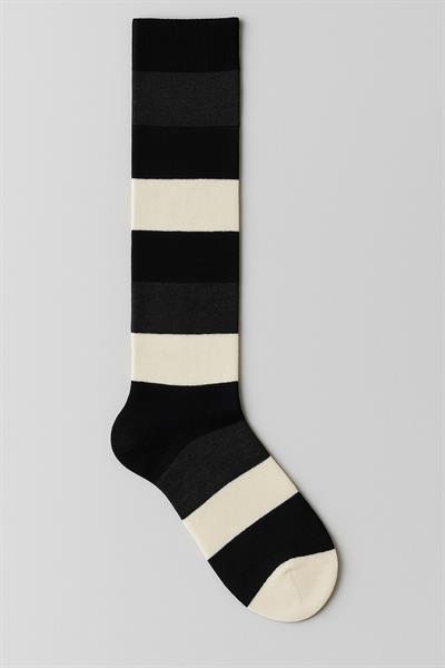 Çizgili ve Renkli Diz Boyu Çorap