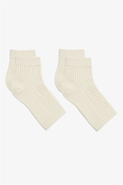 2 Çift Fitilli Burunsuz Kadın Çorap