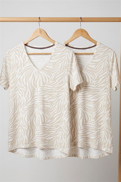 2 Adet V Yaka Basic Viskon Karışımlı Tişört