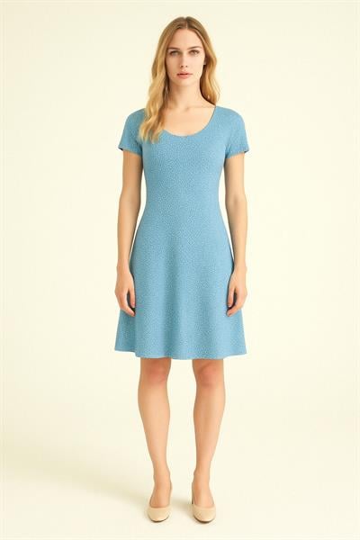 Dökümlü Rahat Kalıp Günlük Penye Kumaş Elbise