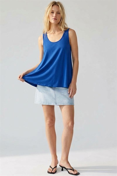 A Kesim Rahat Kalıp Basic Kalın Askılı Atlet Tişört