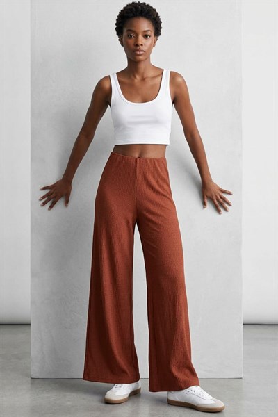 Rahat Kalıp Yüksek Bel Bol Paça Viskon Karışım Kadın Pantolon