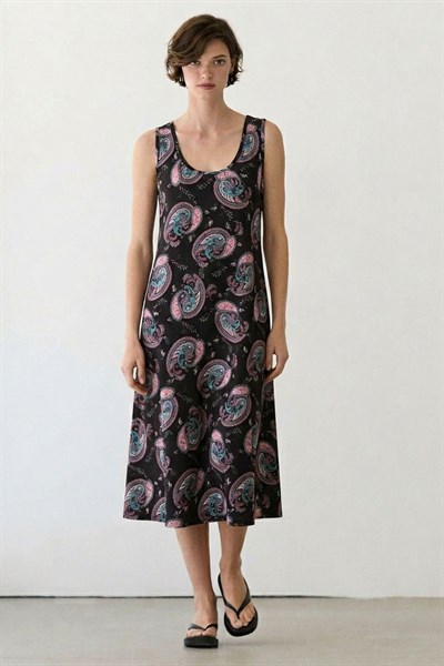 A Kesim Rahat Ve Dökümlü Kalın Askılı Elbise