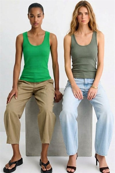 2 Adet Fitilli Fitted Ön ve Arka U Yaka Askılı Tişört