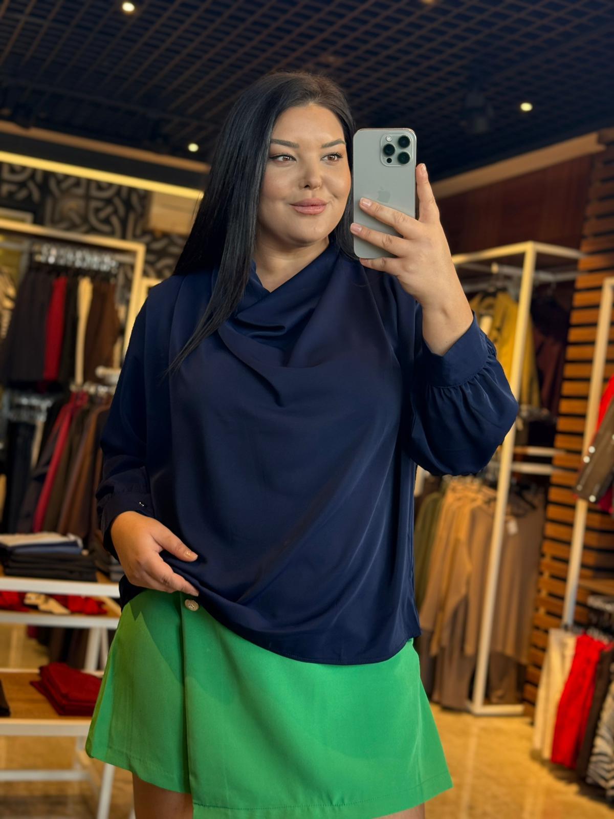 Büyük Beden Degaje Yaka Kadın Bluz - Lacivert  