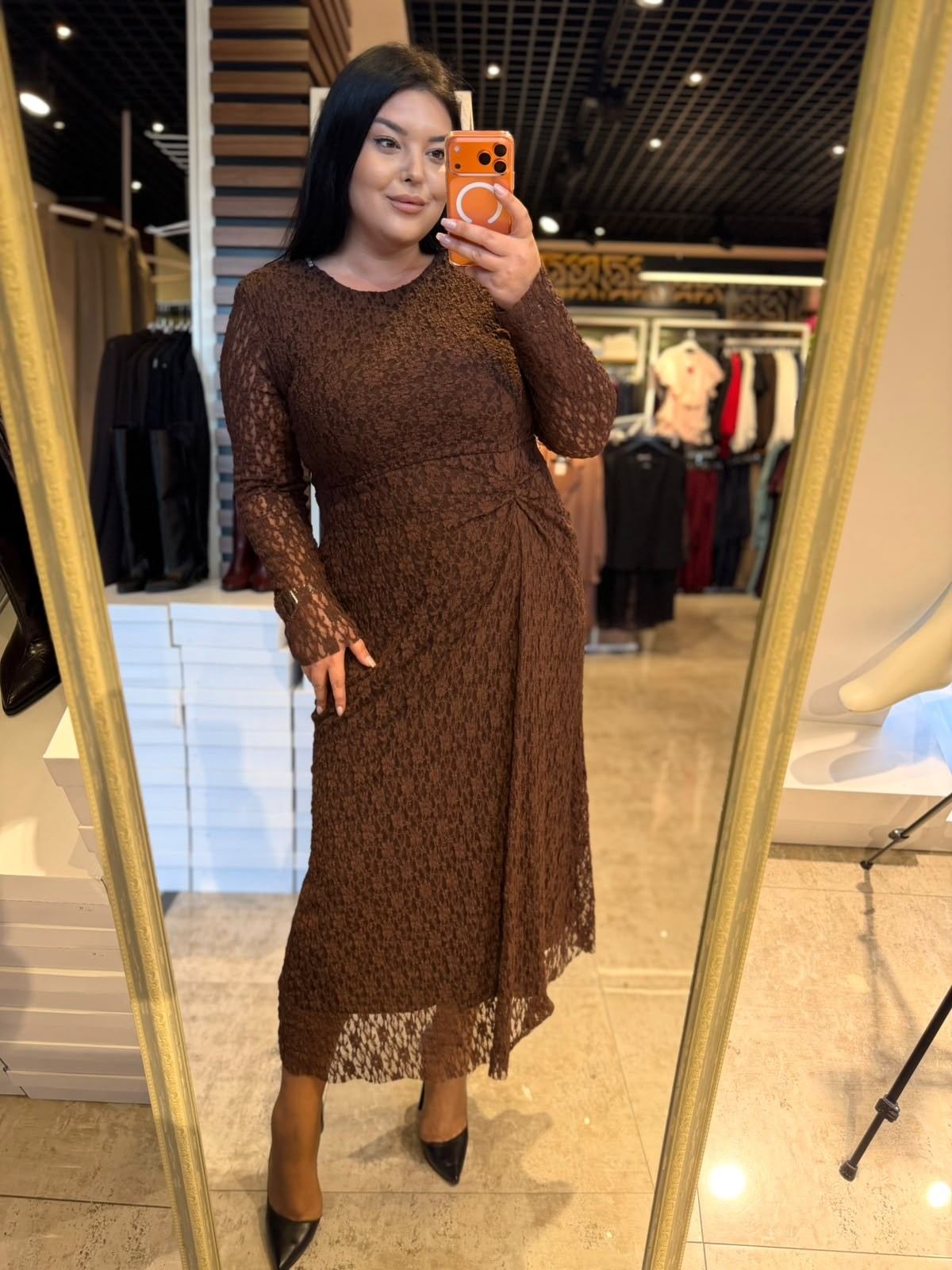 Oversize Burgu Detaylı Dantel Kadın Elbise - Kahve 