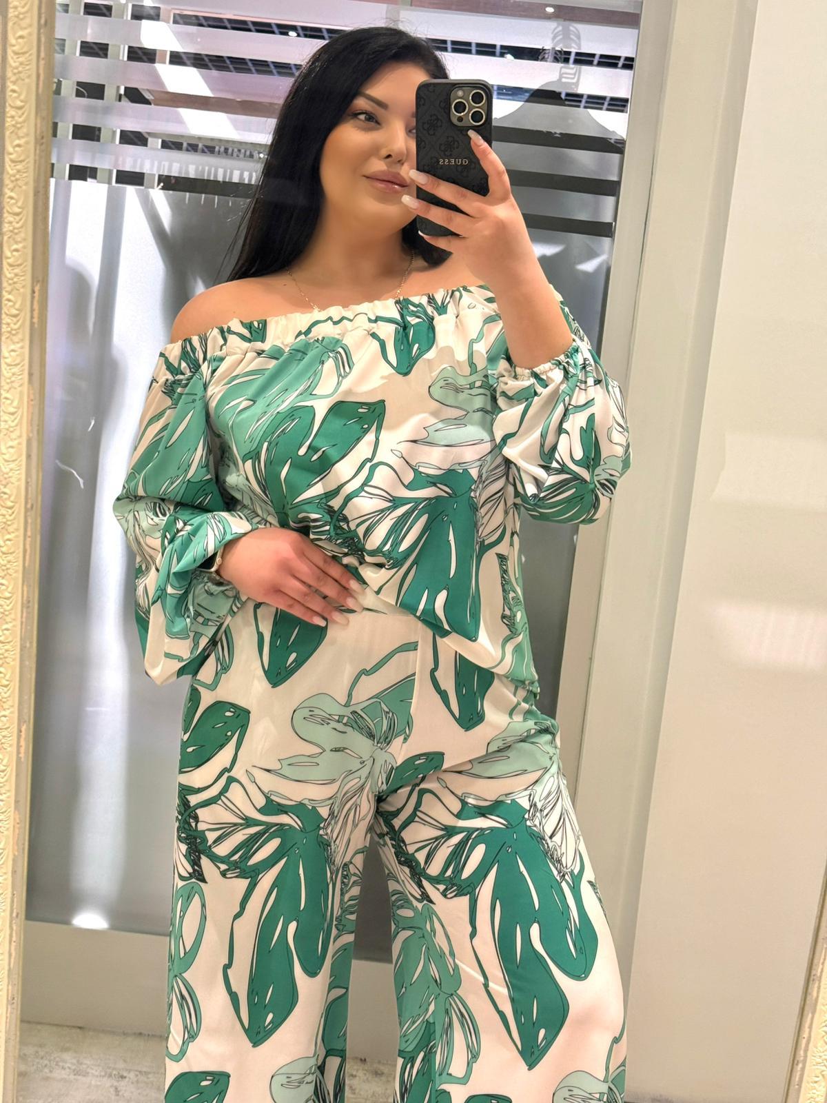 Oversize Çiçek Desenli Mat İtalyan İpek Saten Madonna Yaka İkili Takım - Yeşil