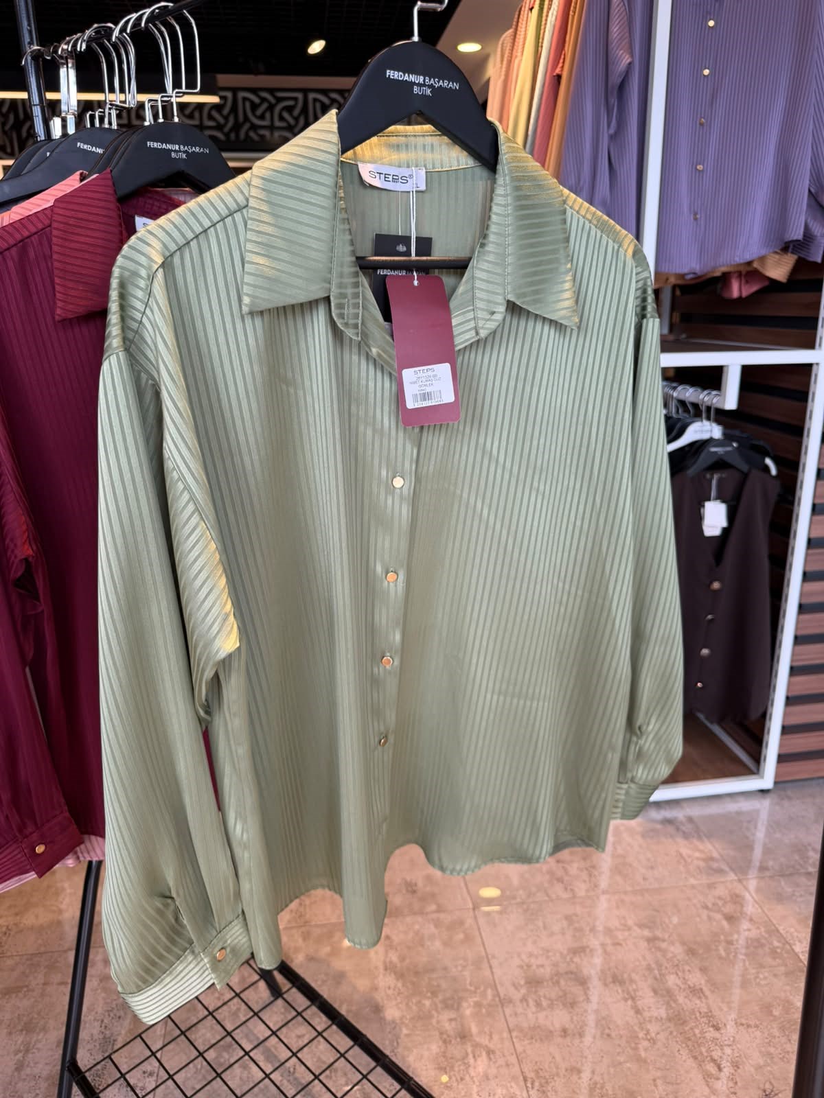 Oversize Çizgili Gold Düğme Detaylı Kadın Gömlek - Haki 