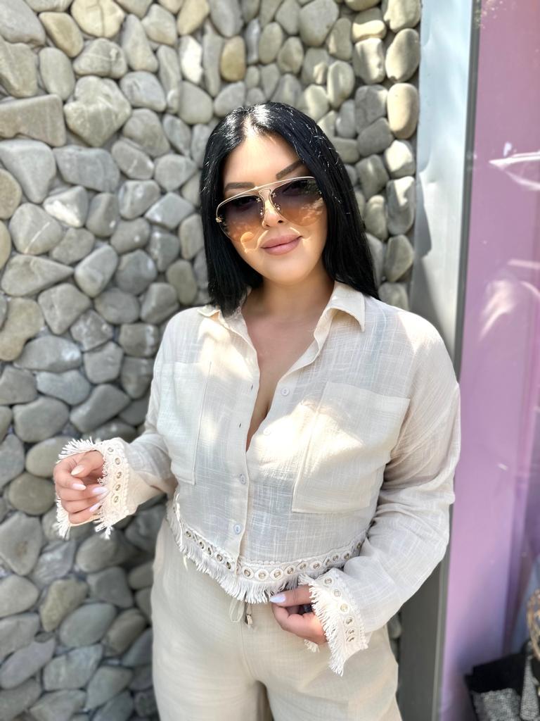 Oversize Gold Kuşgözü Detay Keten Crop Kadın Gömlek  - Krem 