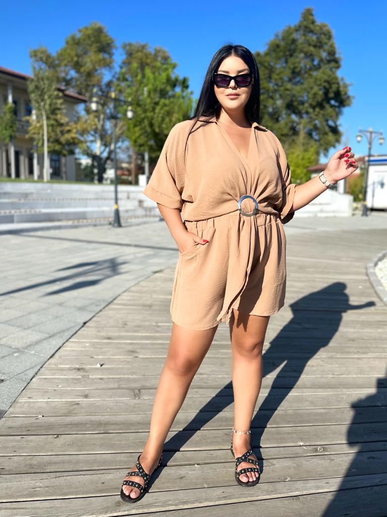 Oversize Gümüş Toka Detay Ayrobin Kumaş Bluz - Camel 