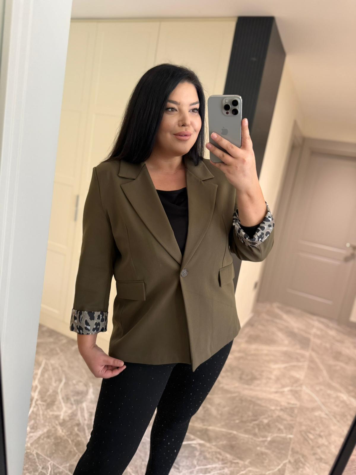 Büyük Beden Kol Leopar Detay Astarlı Kadın Blazer Ceket - Yeşil