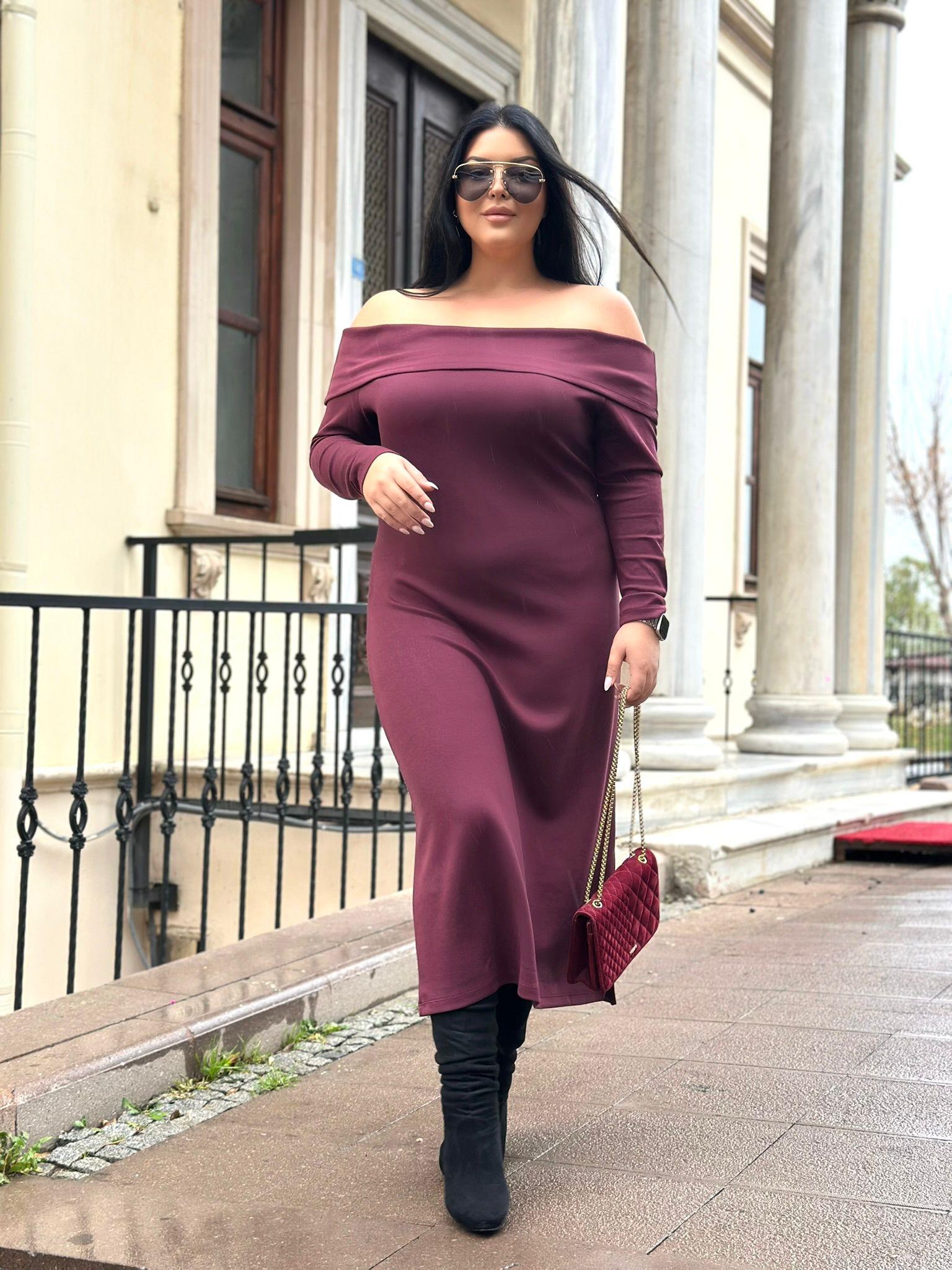 Büyük Beden Modal Kumaş Madonna Yaka Maxi Boy Elbise -  Mürdüm 