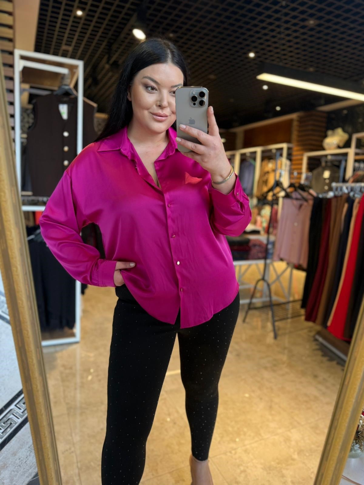Büyük Beden Saten Kumaş Kadın Gömlek - Pembe 