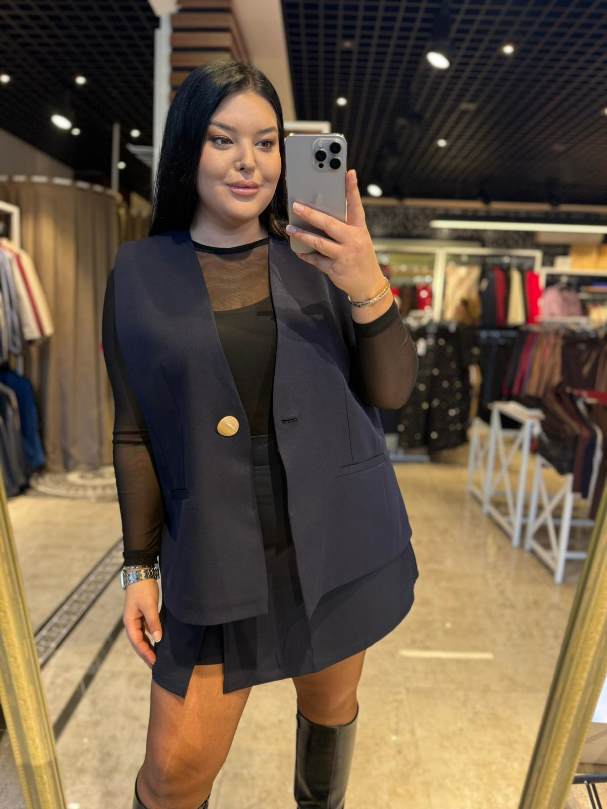 Büyük Beden Tek Gold Düğme Detay Kadın Blazer Yelek - Lacivert 