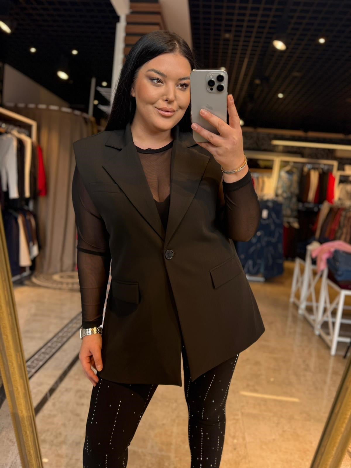 Büyük Beden Vatkalı Kemerli Düğme Detay Kadın Blazer Yelek - Siyah 
