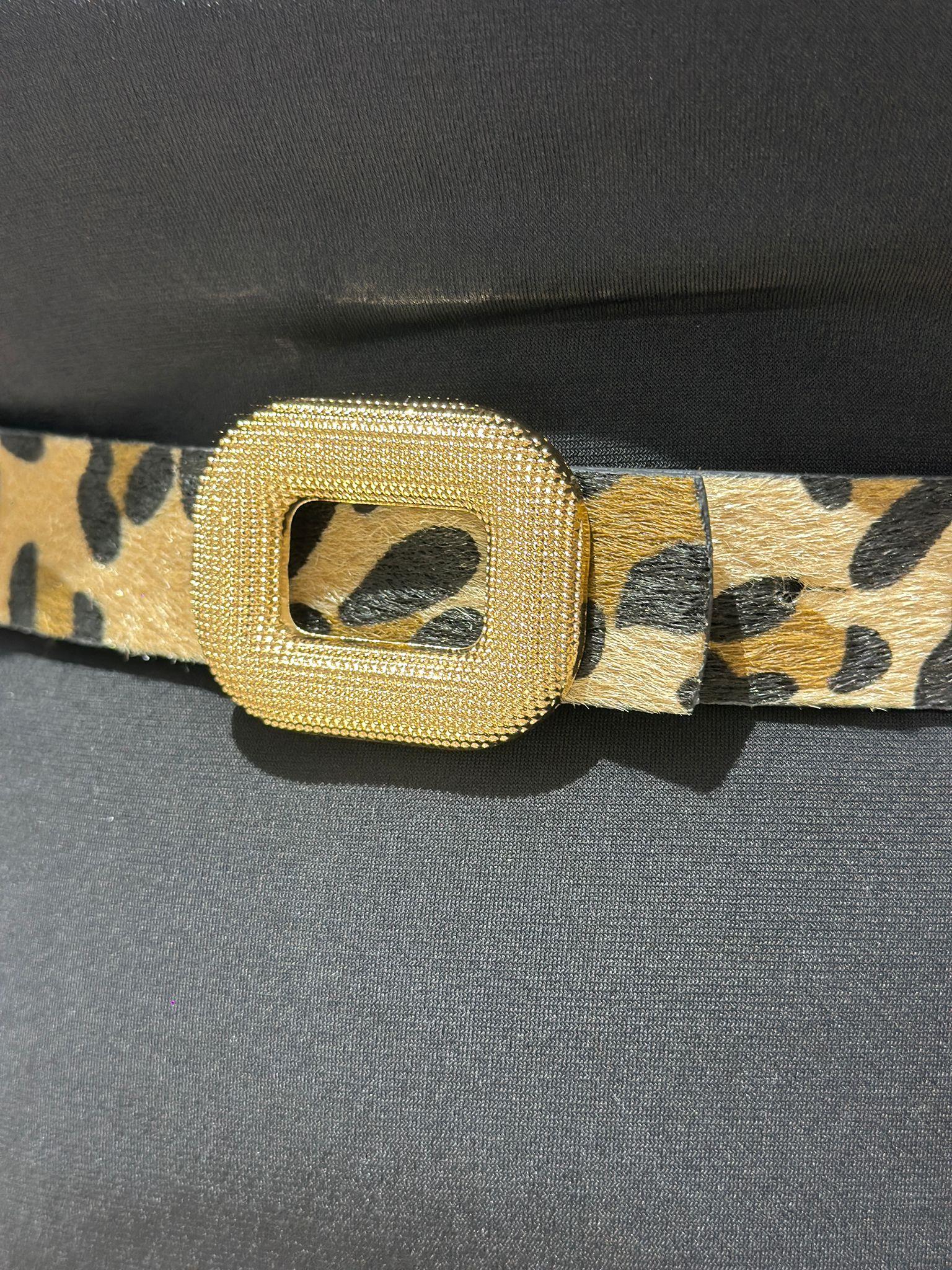 Gold Tokalı Leopar Desenli Kadın Kemer - Siyah