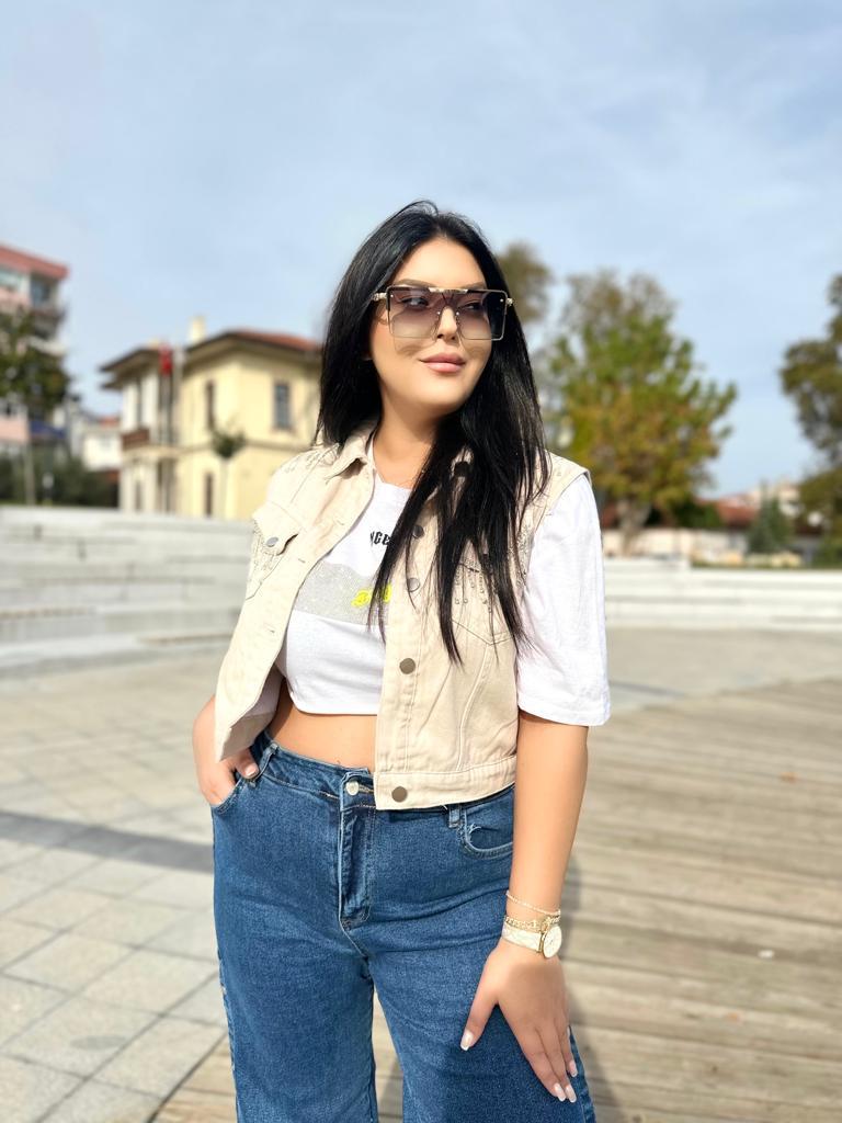 Kristal Taş Detay Oversize Jean Kadın Yelek - Krem
