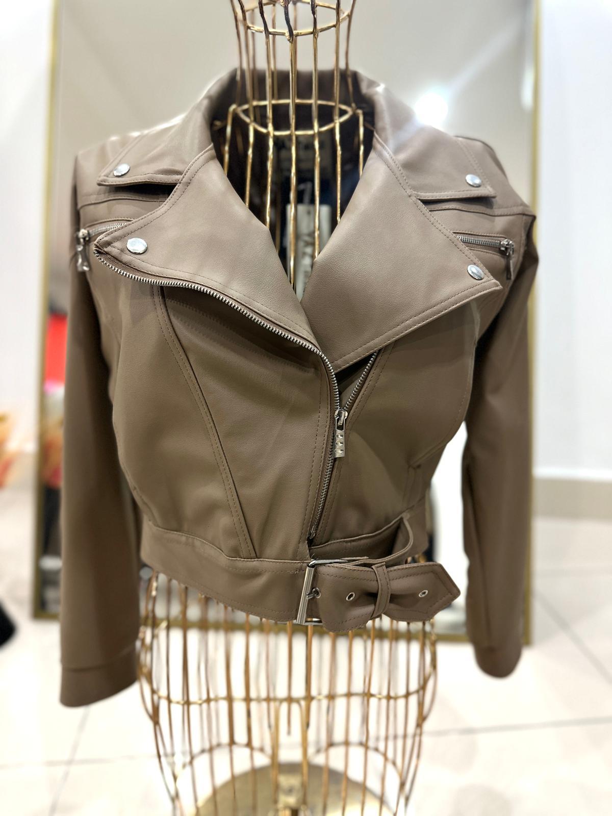 Oversize Astarlı Crop Deri Kadın Ceket - Vizon 