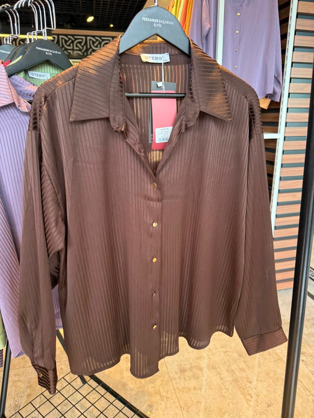 Oversize Çizgili Gold Düğme Detaylı Kadın Gömlek - Koyu Kahve 