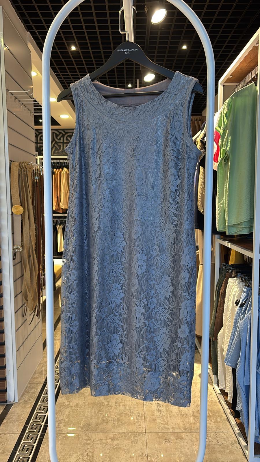 Oversize Dantel Detaylı Kadın Elbise - Gri 