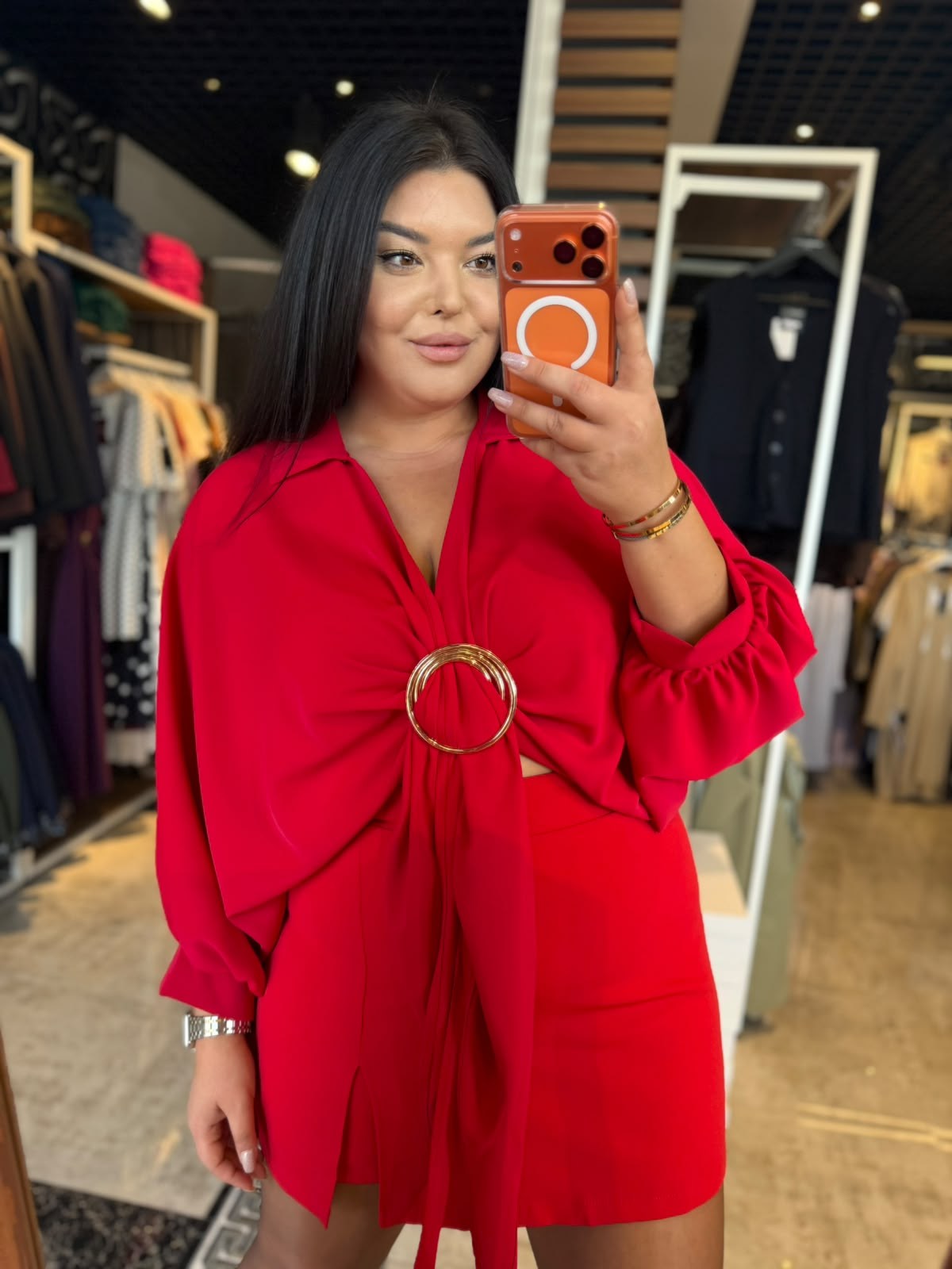 Oversize Gold Toka Detay Şifon Bluz - Kırmızı 