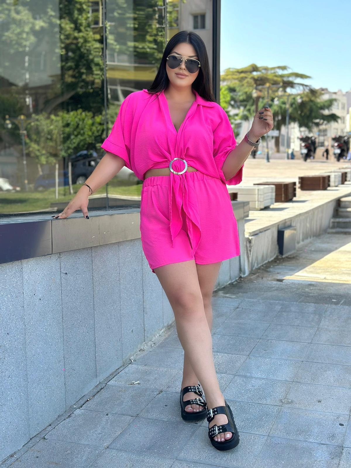 Oversize Gümüş Toka Detay Şortlu Ayrobin Kumaş Kadın İkili Takım - Pembe 