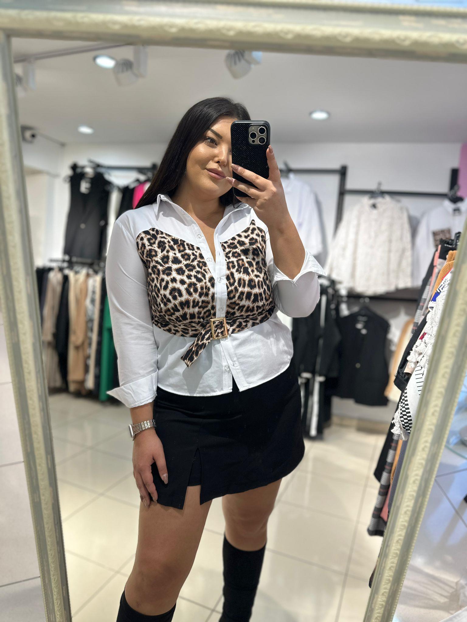 Oversize Leopar Desenli Kemerli Kadın Gömlek - Beyaz 