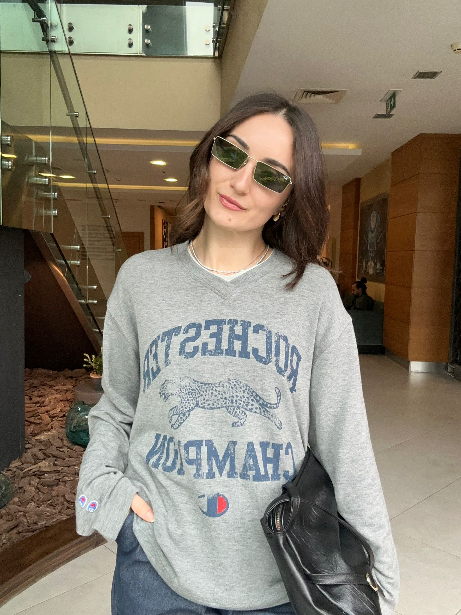 BASKILI SWEAT