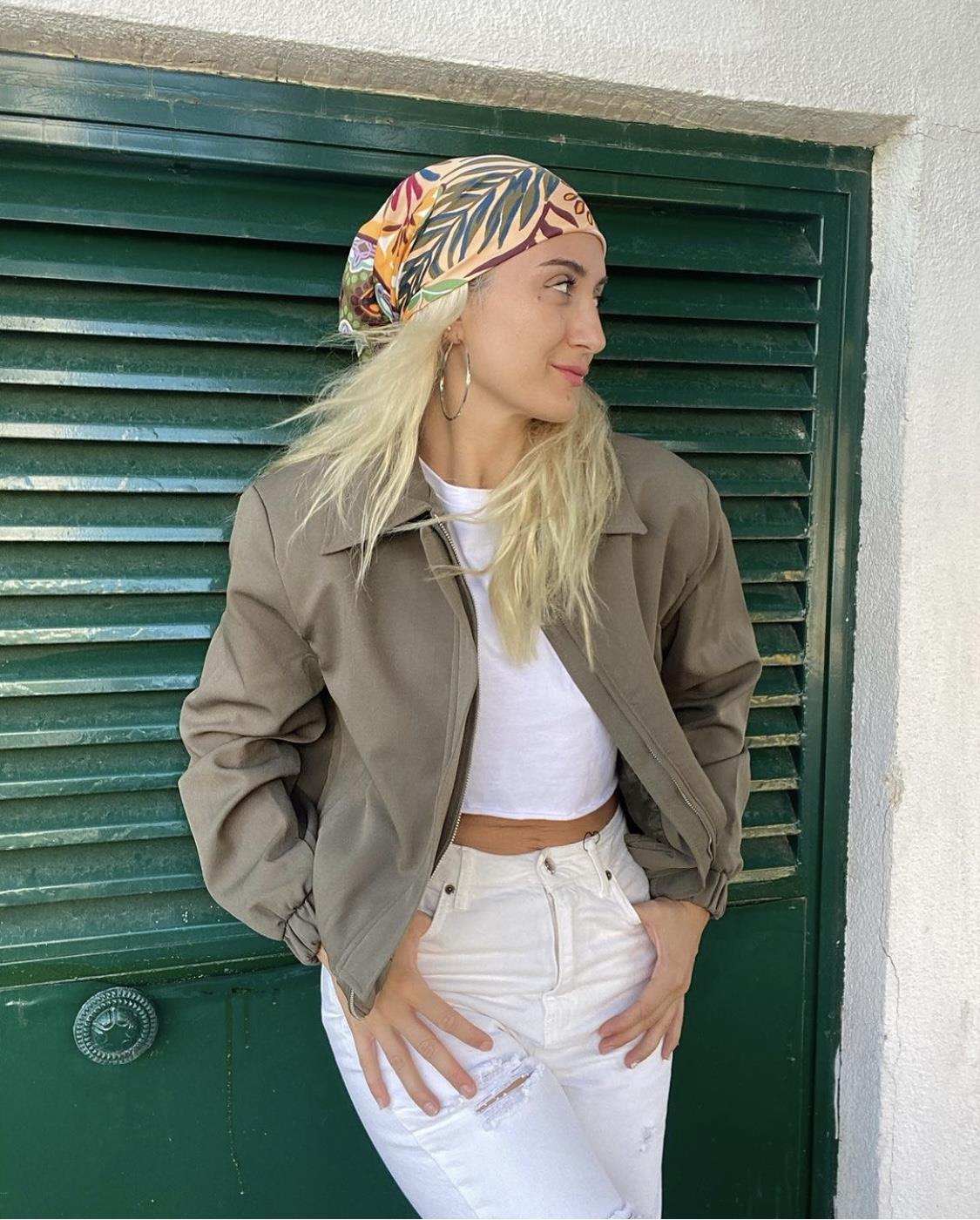 BEYAZ YIRTIK JEAN
