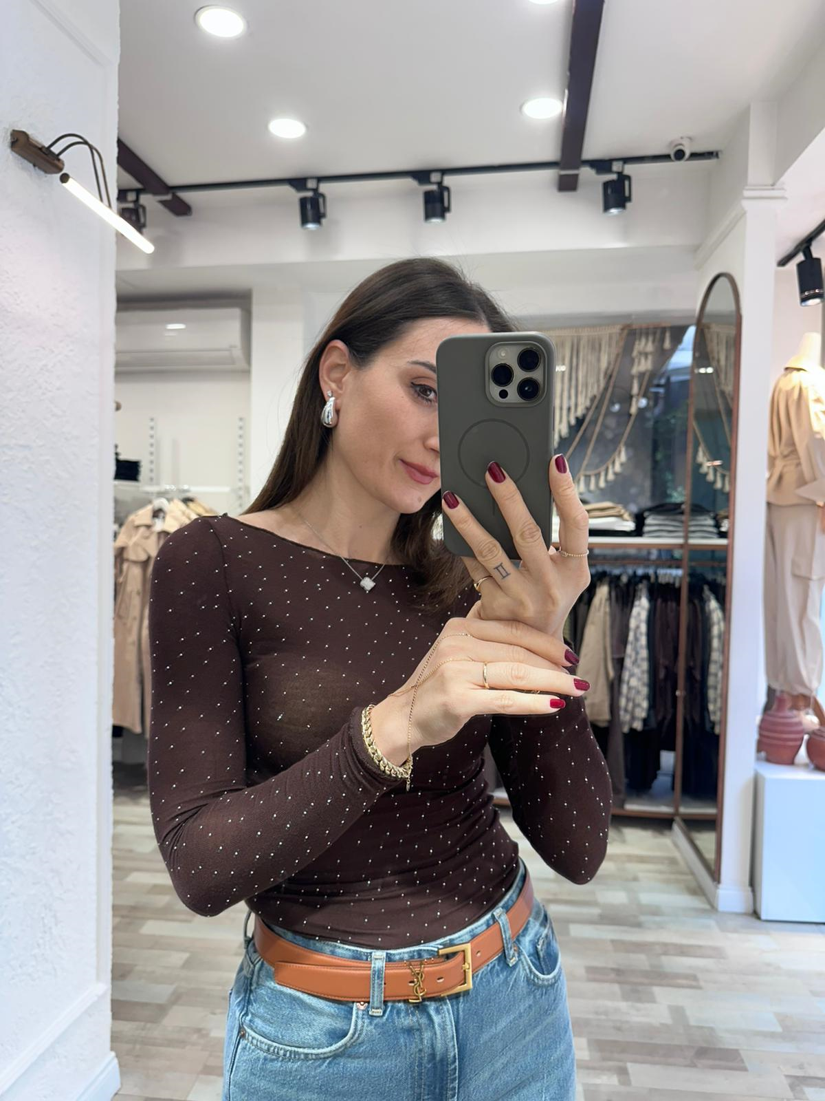 TAŞLI TRANSPARAN BLUZ