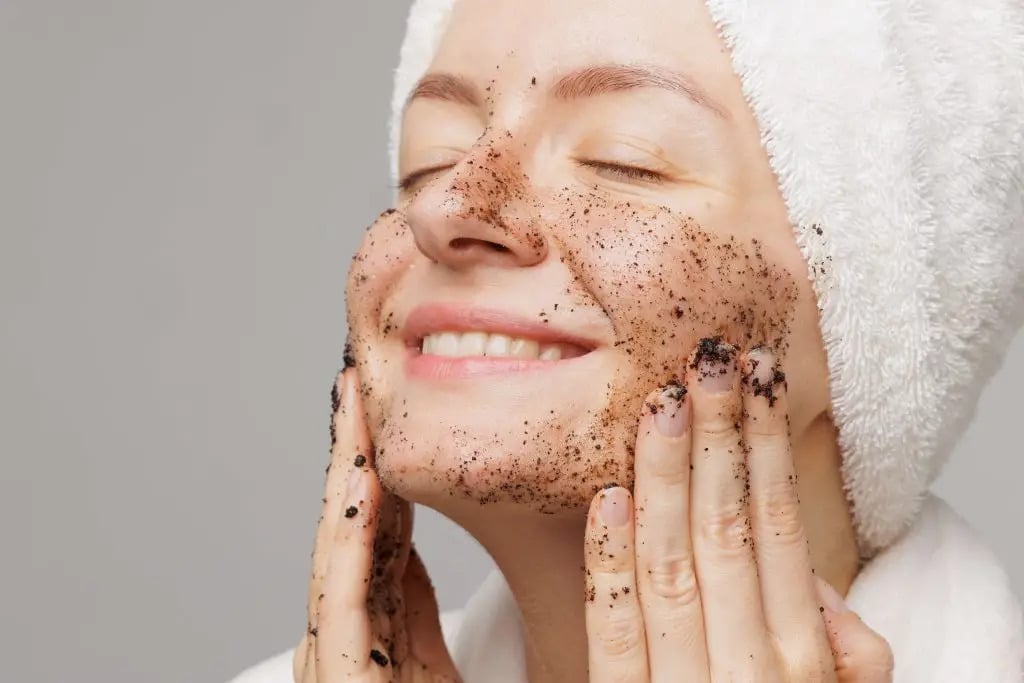 Cilt Bakımında Peeling Hataları