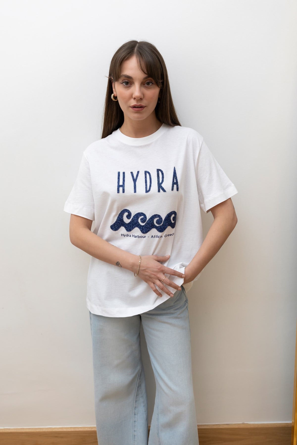 Beyaz Bisiklet Yaka Parlak Taş Detaylı T-Shirt