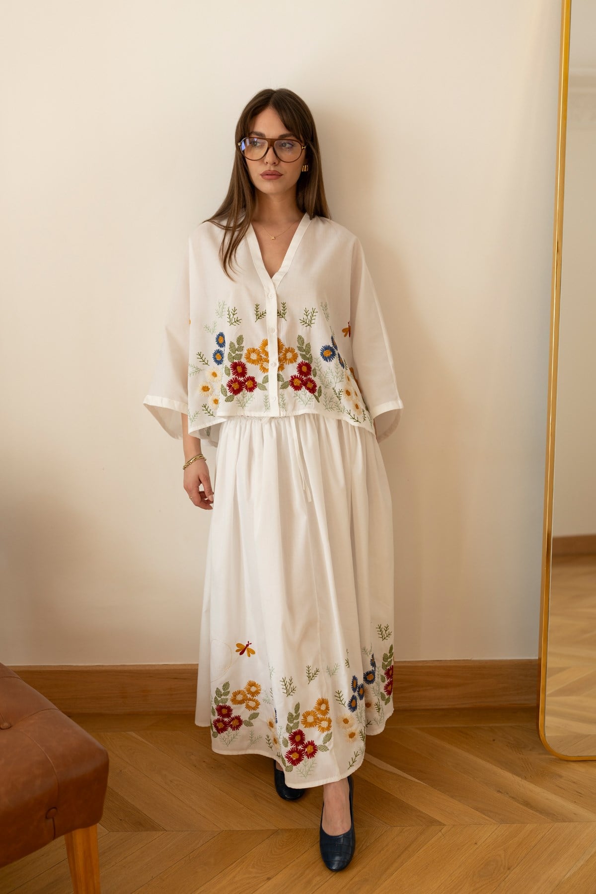 Beyaz Çiçek Nakış Detaylı Kimono Etek Takım
