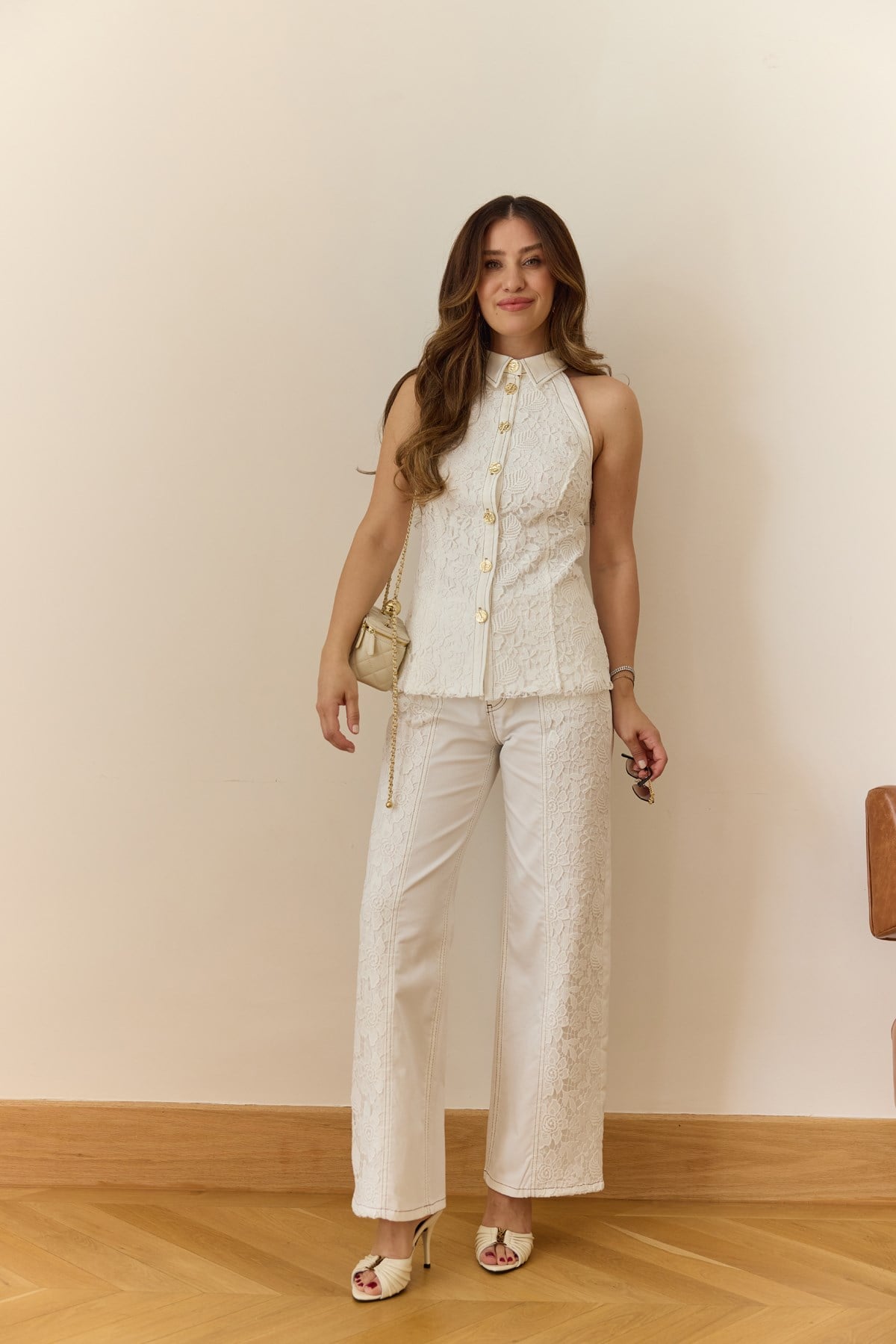 Beyaz Nakış İşlemeli Yelek Pantolon Takm