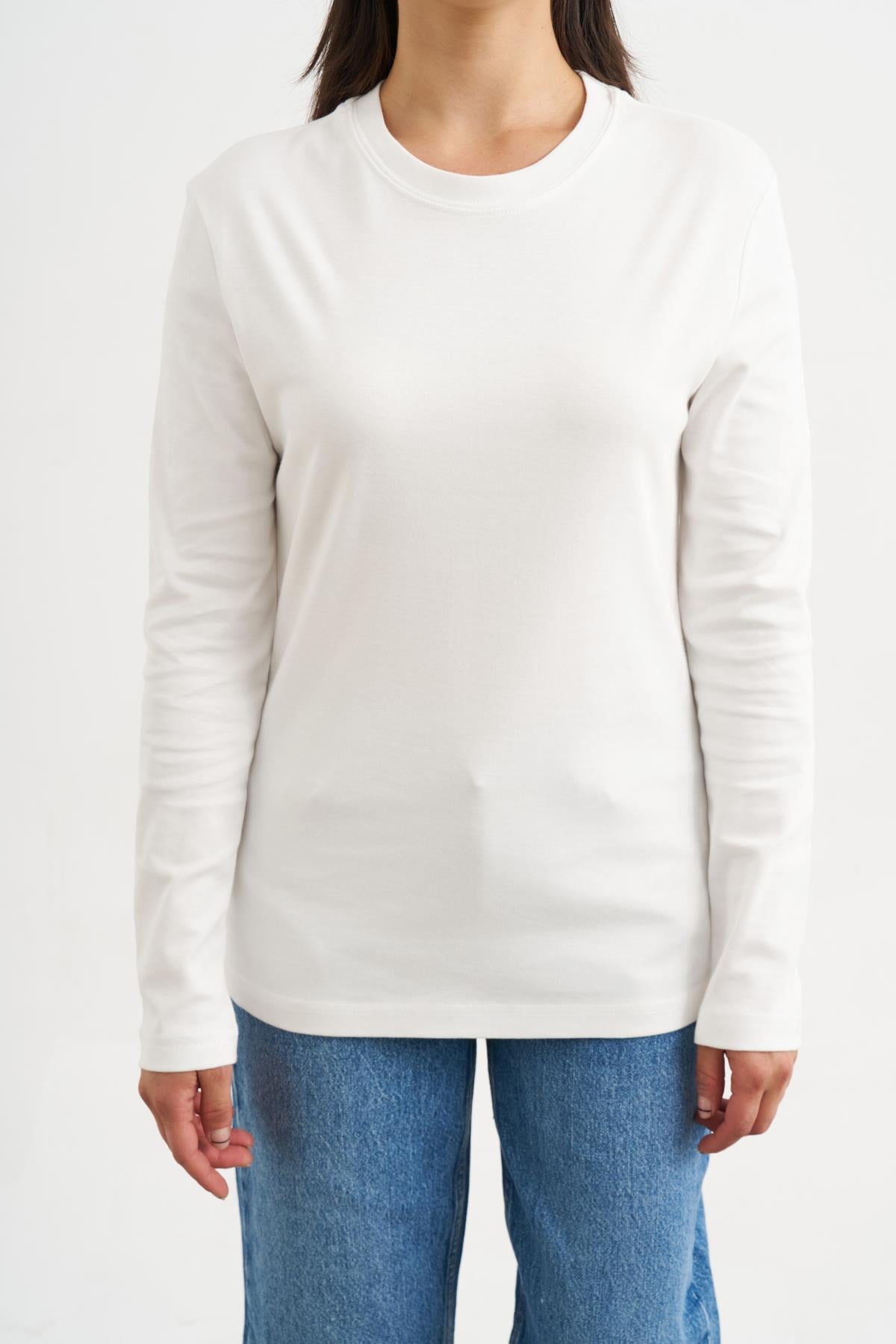 Beyaz Oversize Bisiklet Yaka Uzun Kol T-Shirt