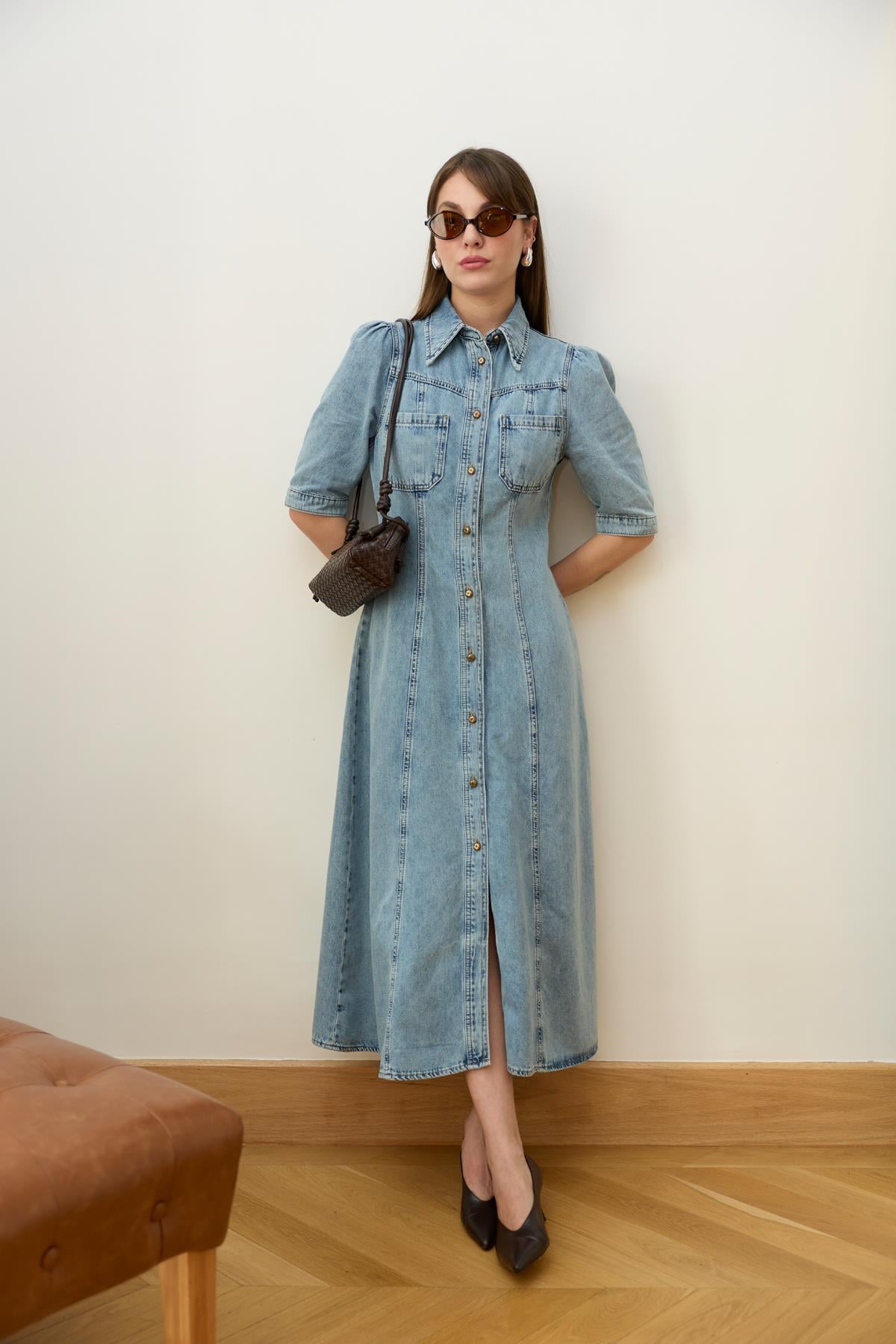 Buz Mavi Polo Yaka Yarım Kol Düğmeli Denim Elbise