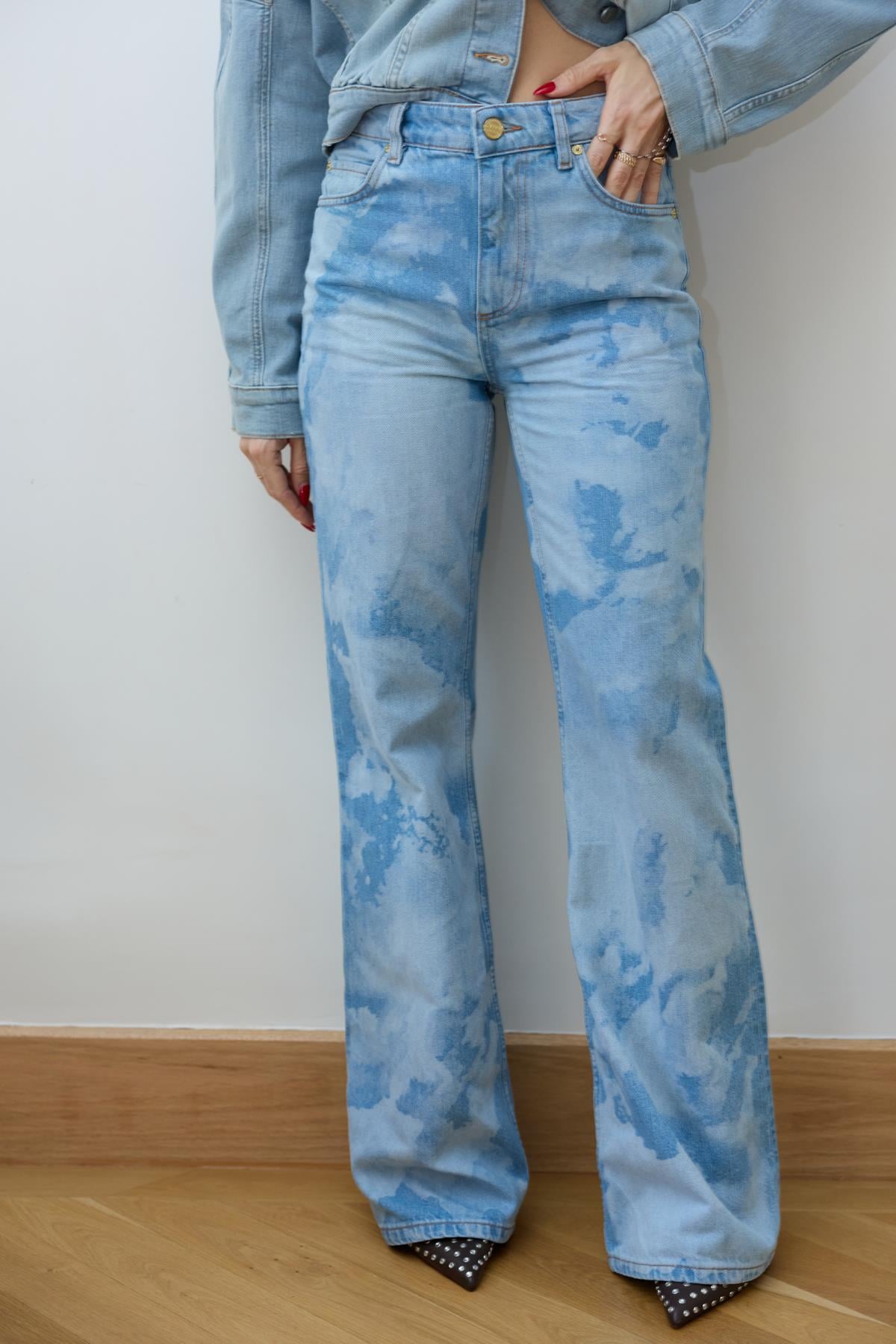 Buz Mavi Yüksek Bel Batik Desenli İspanyol Paça Jean Pantolon