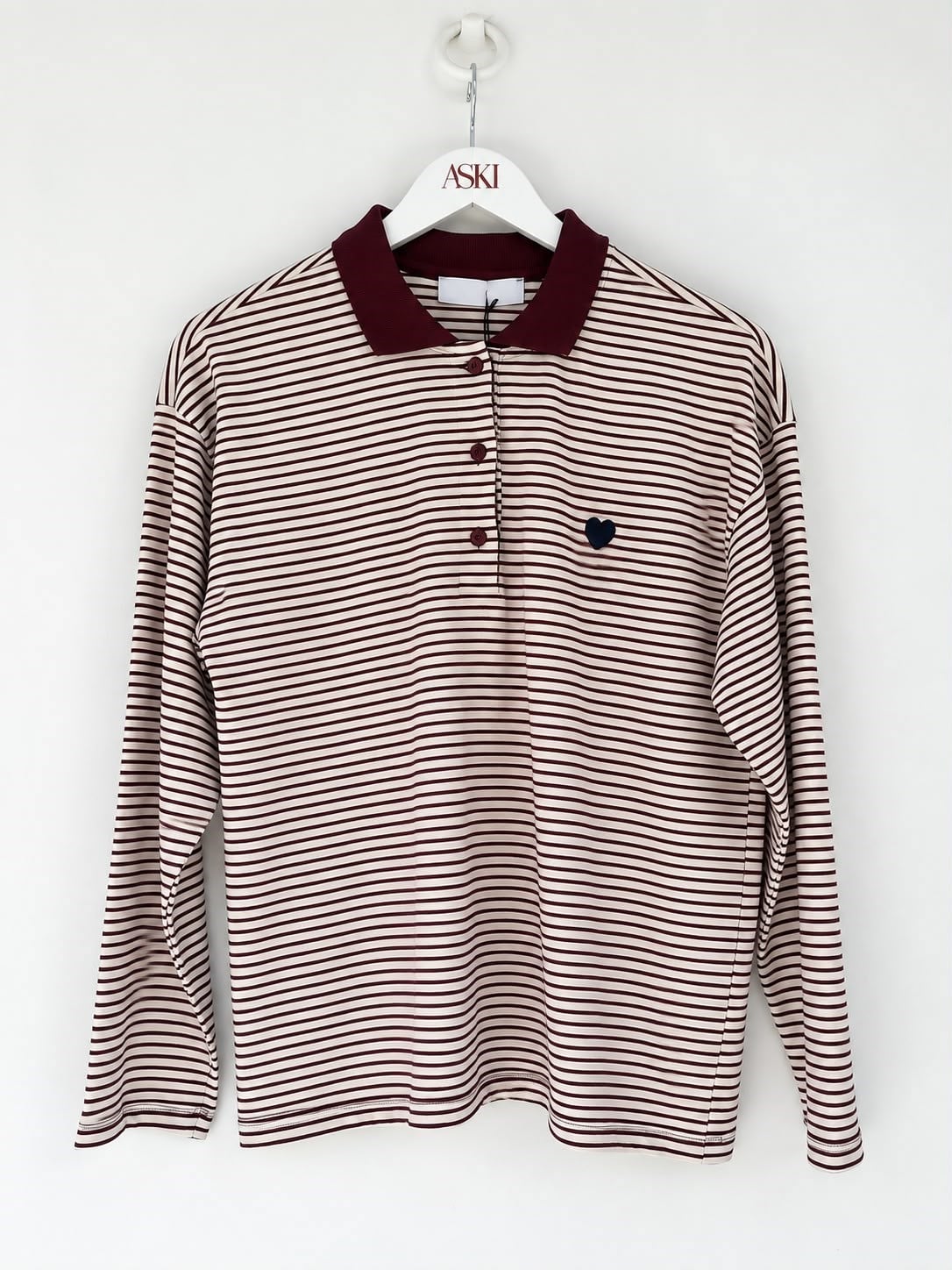 Ekru Polo Yaka Yarım Düğmeli Kalp Nakışlı Çizgili T-Shirt