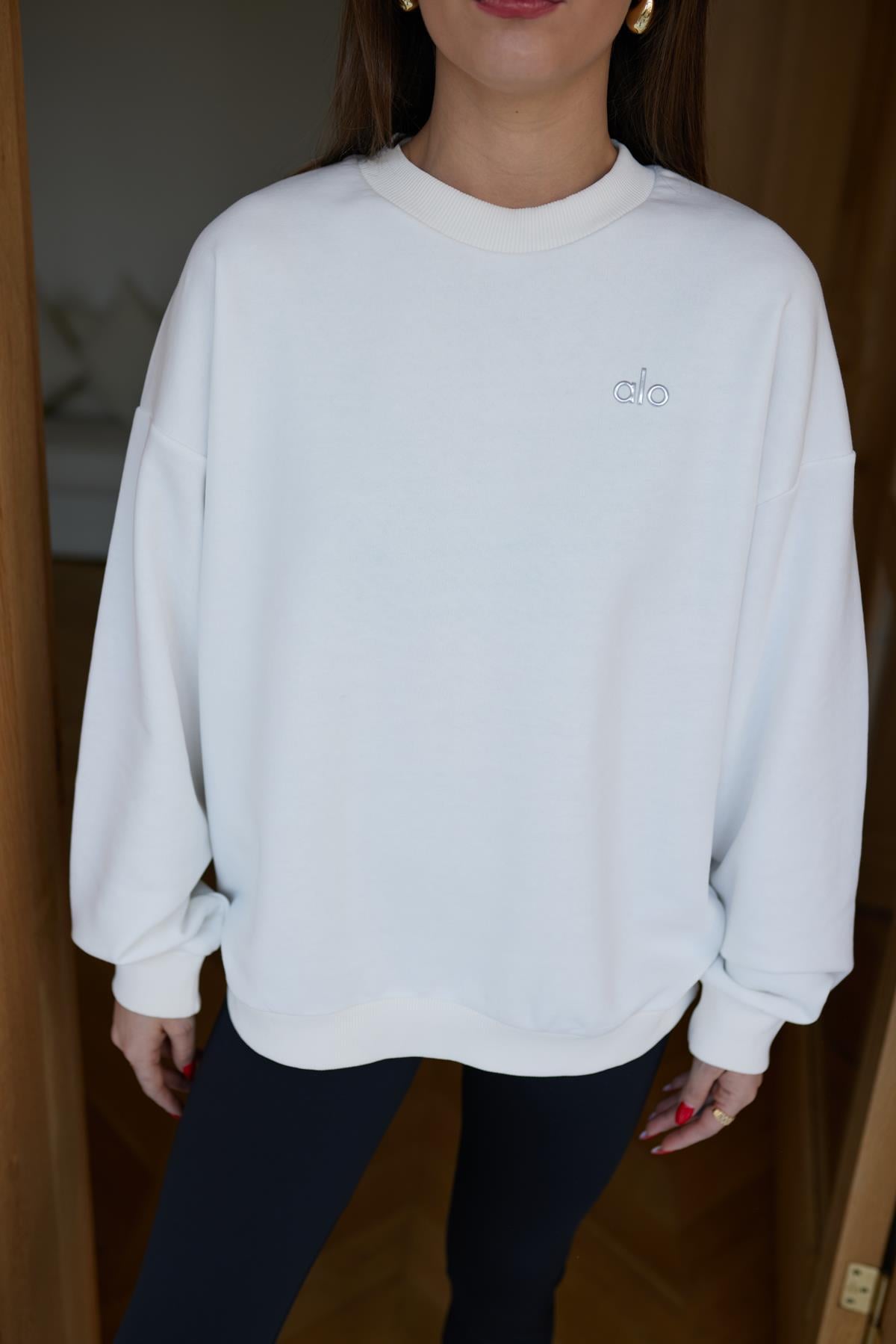 Ekru Yazı Baskılı Basic SweatShirt ( Ön Sipariş Ürünüdür 17.02.2025 Tarihinde Çıkacaktır)